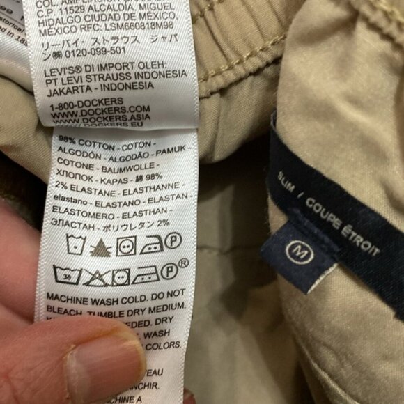 Dockers Men's Tapered Fit Ultimate Jogger Pants, Harvest Gold - Picture 12 of 14